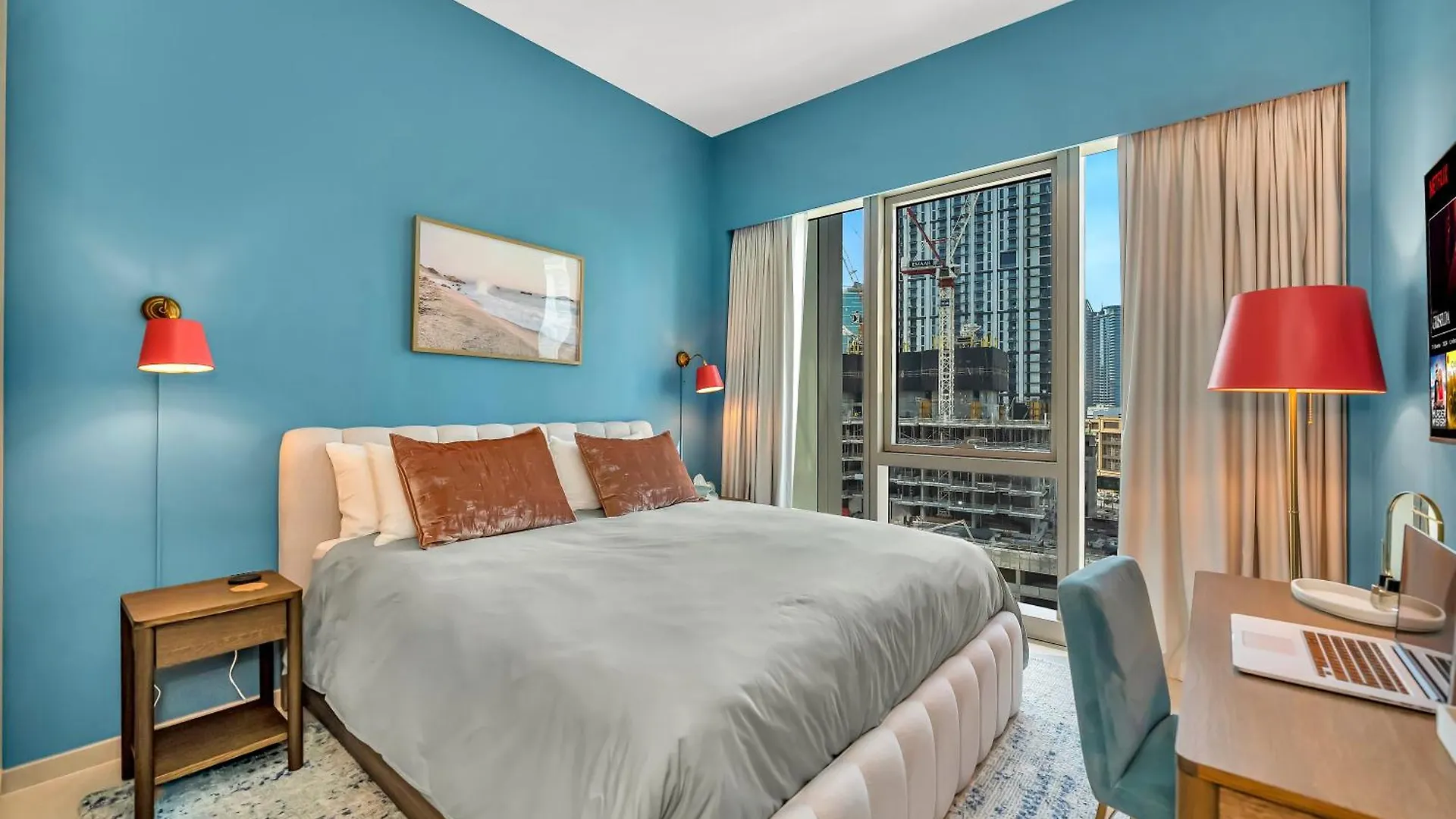 Grande Signature,1 Bdr, 4 Guests, Burj Khalifa Infinity Pool, Dubai Mall Apartment
